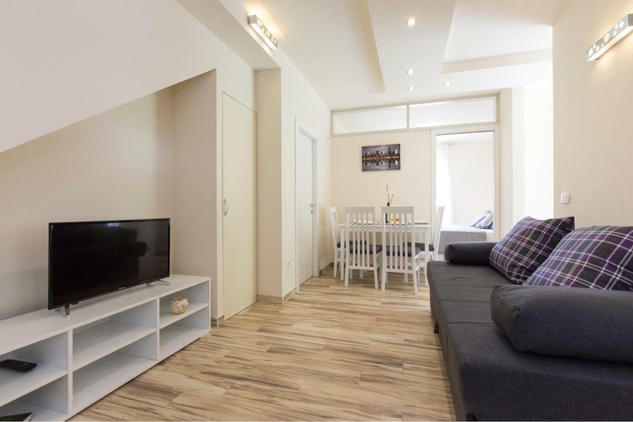 Apartman Fortica オパティヤ エクステリア 写真